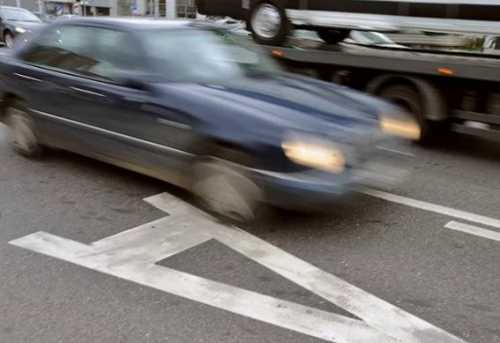 Кто может двигаться по выделенной линии