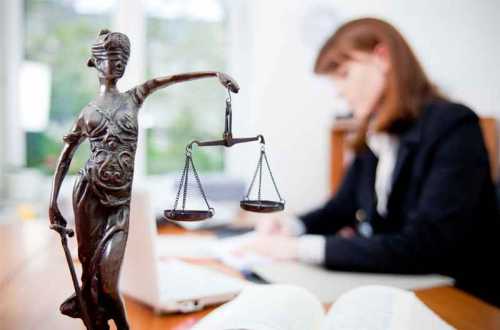 Кто такой юрист и особенности адвокатуры