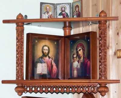 Правила размещения икон в доме