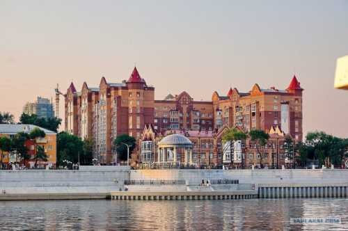 С какими странами граничит Китай?