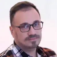 Комаров Арсений